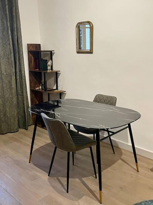 Appartement Renove De Caractere/ Parking Prive